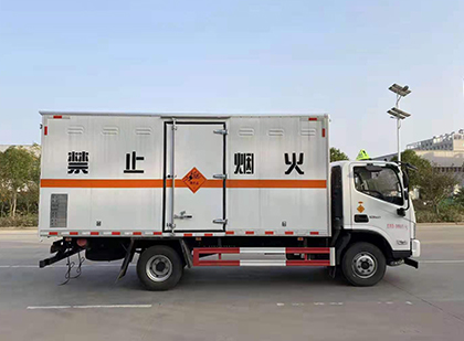 夹江爆破器材运输车